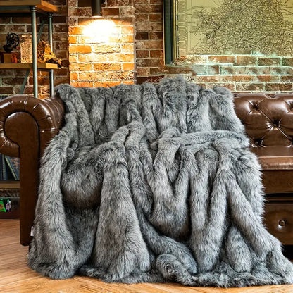 Luxurious Faux Fur Throw Blanket