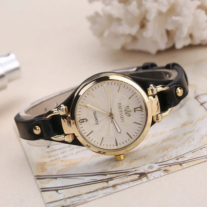Isla Swirl Pattern Wristwatch | Gold-Tone Accents Round Dial Wristwatch