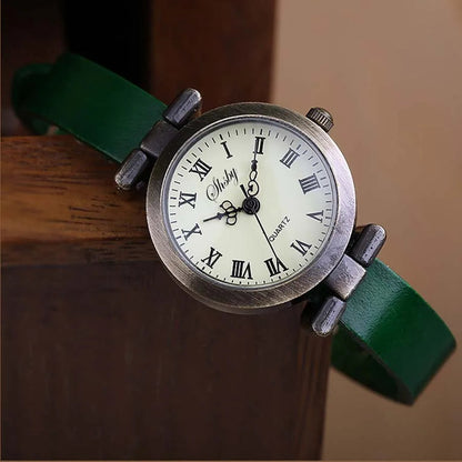 Isla Vintage Wrist Watch | Roman Numerals Round Dial