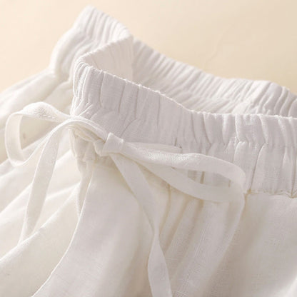 Relaxed Fit Mid-Thigh Shorts with Lace Trim for Women – Comfortable Casual Style