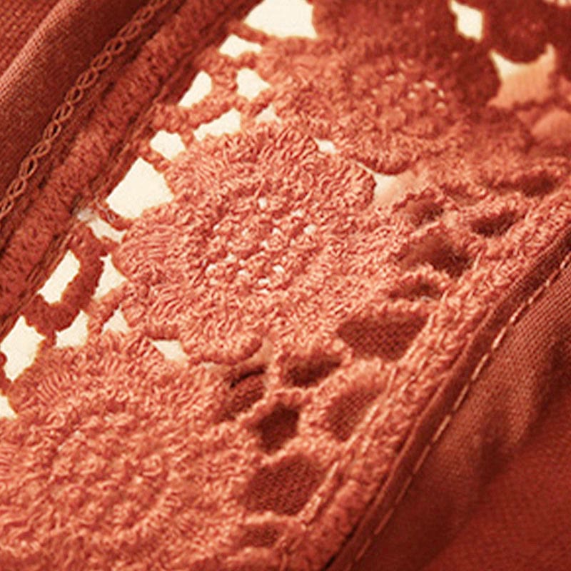 Relaxed Fit Mid-Thigh Shorts with Lace Trim for Women – Comfortable Casual Style