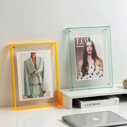 Minimalist Acrylic Photo Frame with Wall-Mountable Design