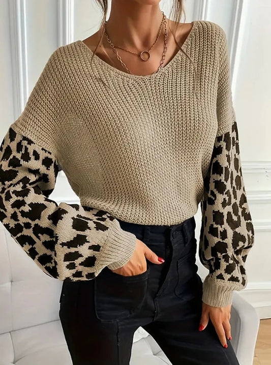 Amelia Leopard Print Relaxed Fit Knit Sweater | V-Neck Balloon Sleeve Sweater