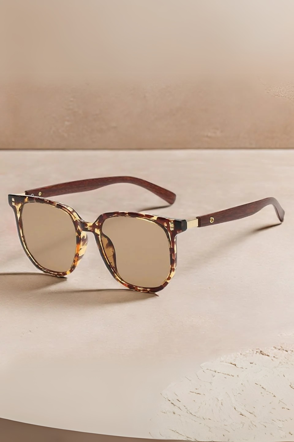 Madison Soleil Wooden Frame Sunglasses