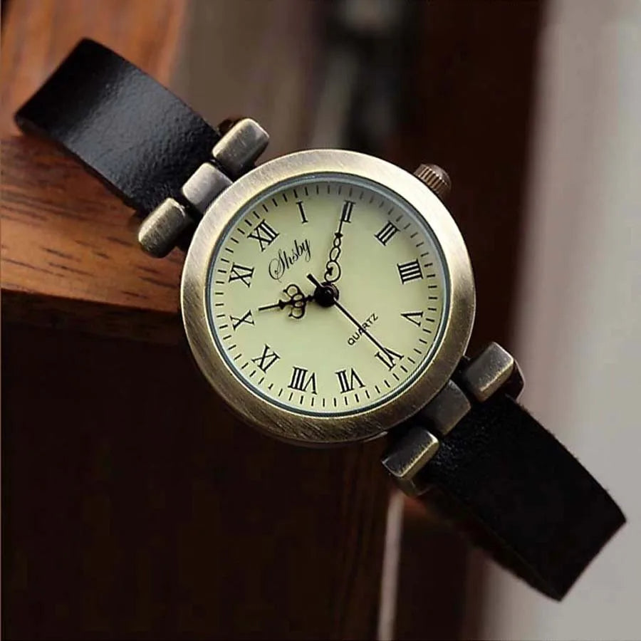 Isla Vintage Wrist Watch | Roman Numerals Round Dial