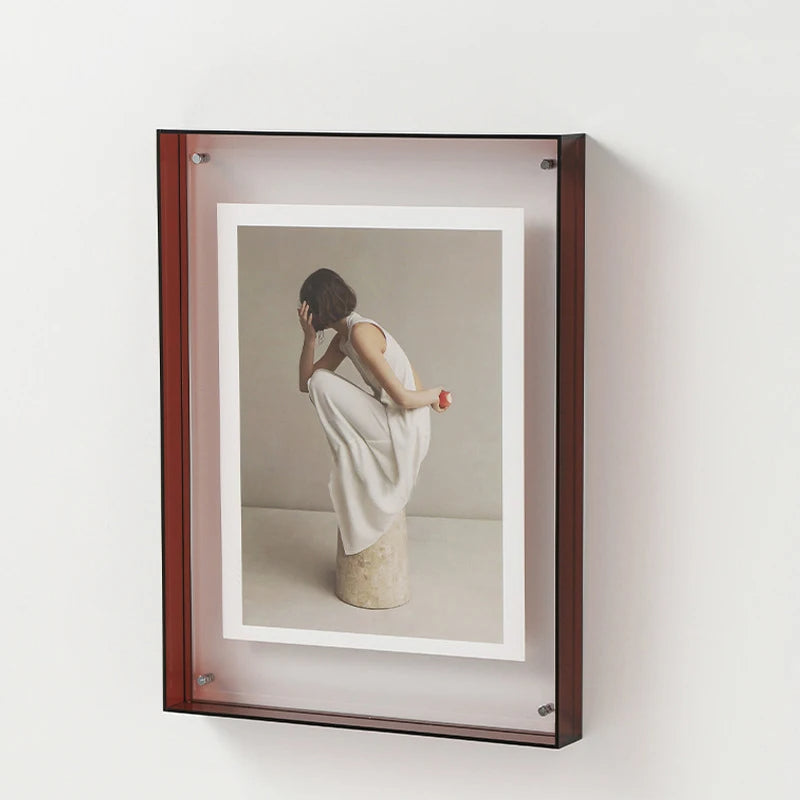 Minimalist Acrylic Photo Frame with Wall-Mountable Design