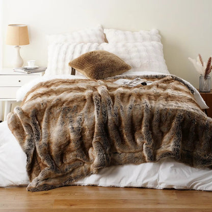 Luxurious Faux Fur Throw Blanket