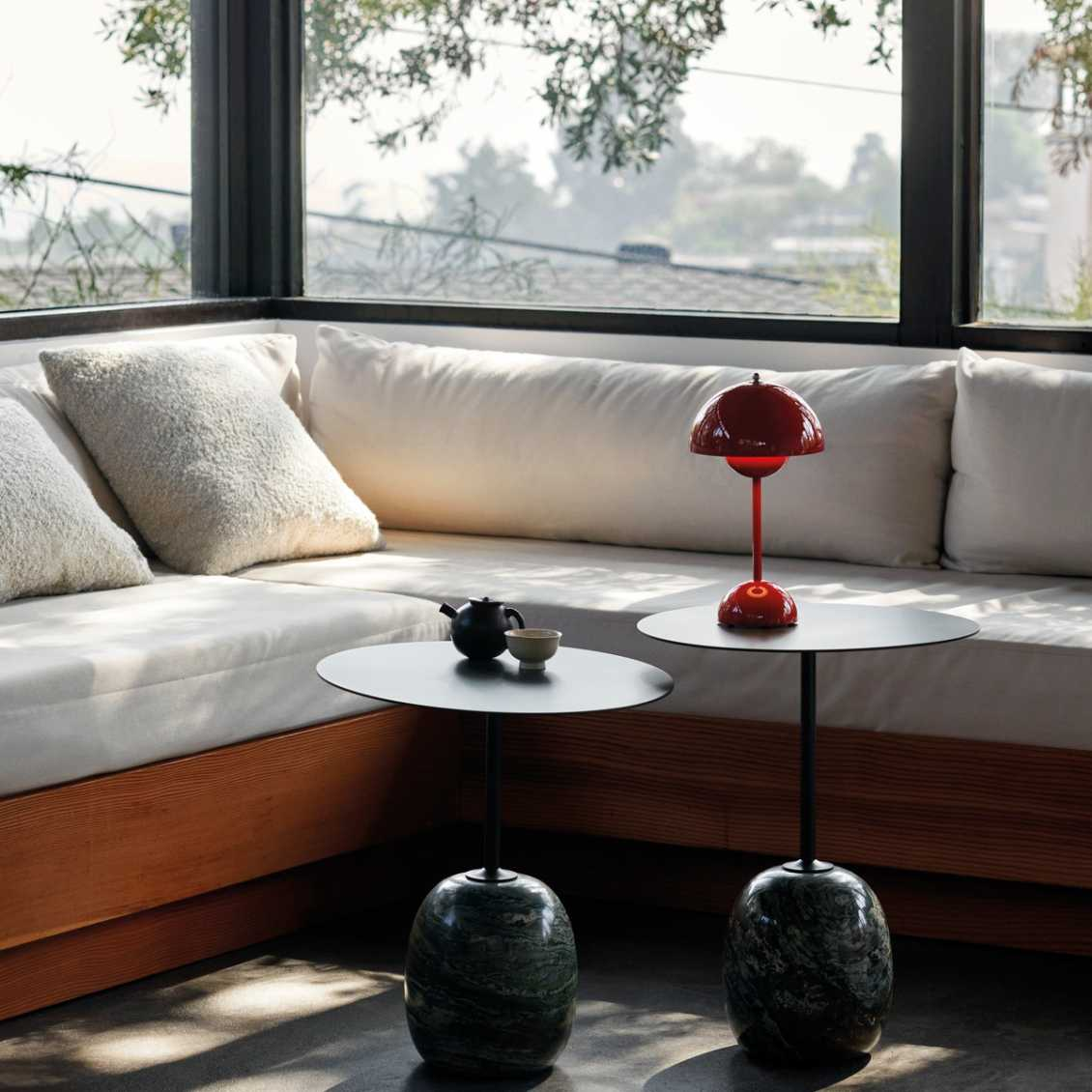 Modern Matte Metal Desk Lamp