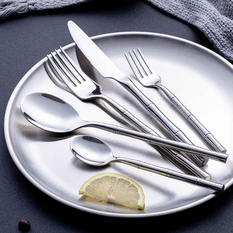 Modern Stainless Steel Cutlery Set with Polished Finish