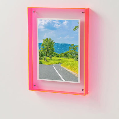 Minimalist Acrylic Photo Frame with Wall-Mountable Design