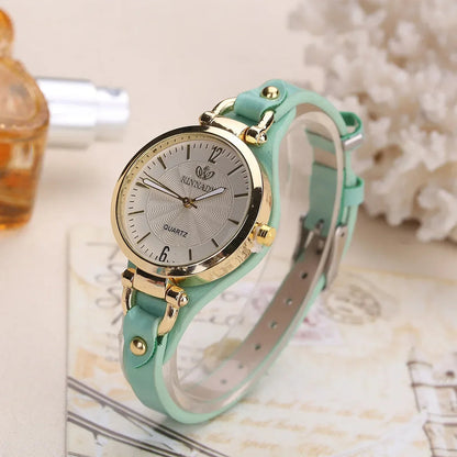 Isla Swirl Pattern Wristwatch | Gold-Tone Accents Round Dial Wristwatch