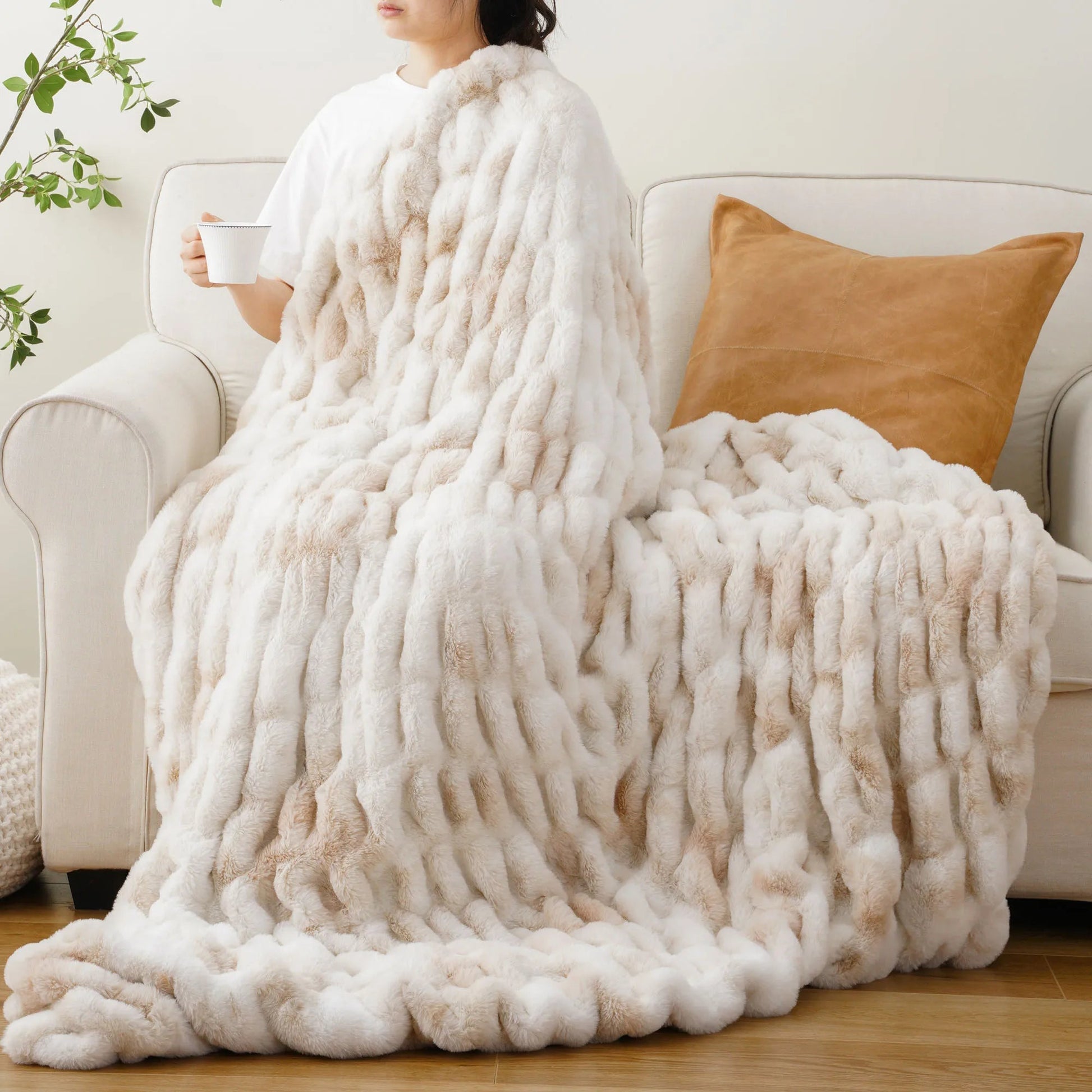 Minimalist Plush Textured Throw Blanket