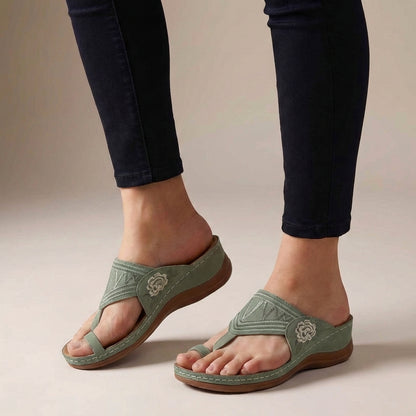 Orthopedic Toe Loop Comfort Sandals for Women – Cushioned Supportive Slip-On Walking Design