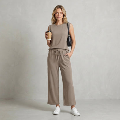 Relaxed Fit Two-Piece Set for Women – Casual Comfort & Convenience