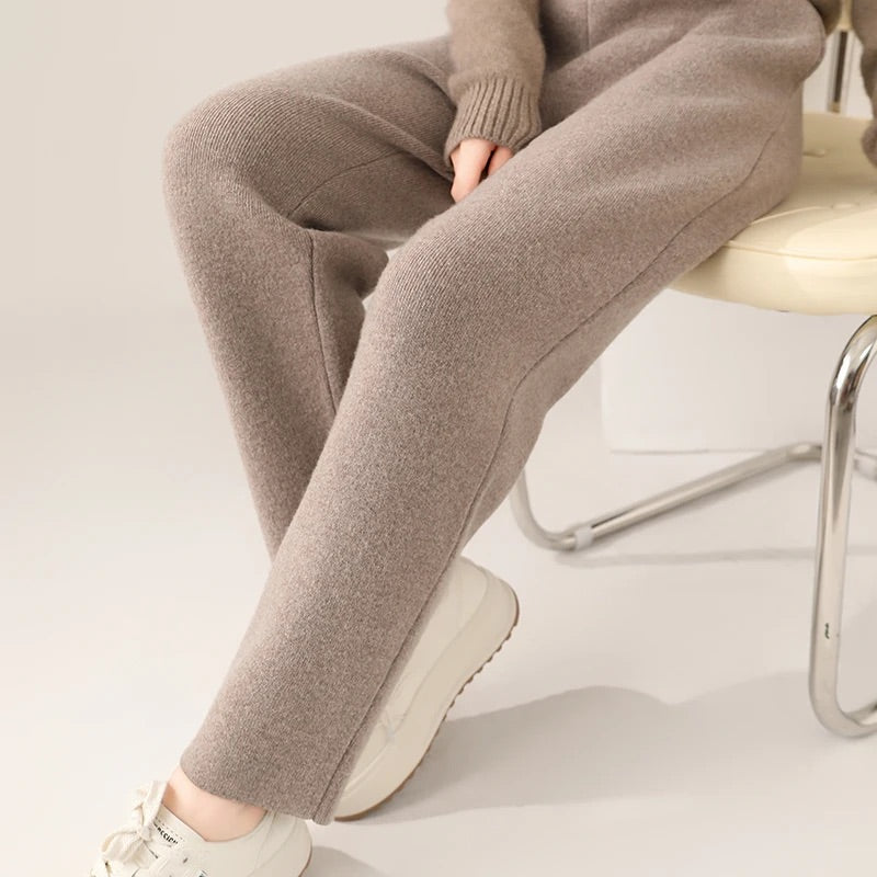 Isla Relaxed Fit Knit Pants | Solid Ankle-Length Knit Pants
