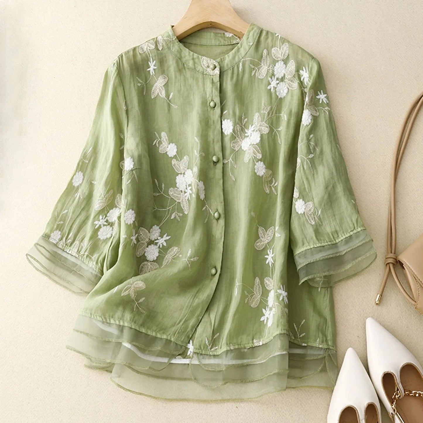 Relaxed Fit Floral Blouse for Women – Stylish & Comfortable Design