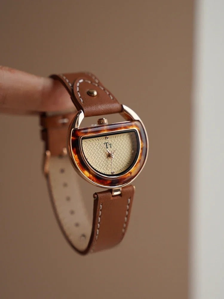 Stella D-Shaped Wristwatch | Textured Tortoise Shell Wristwatch