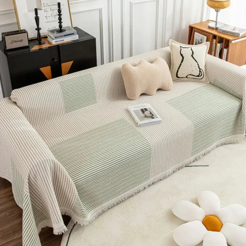 Modern Geometric Pattern Throw Blanket