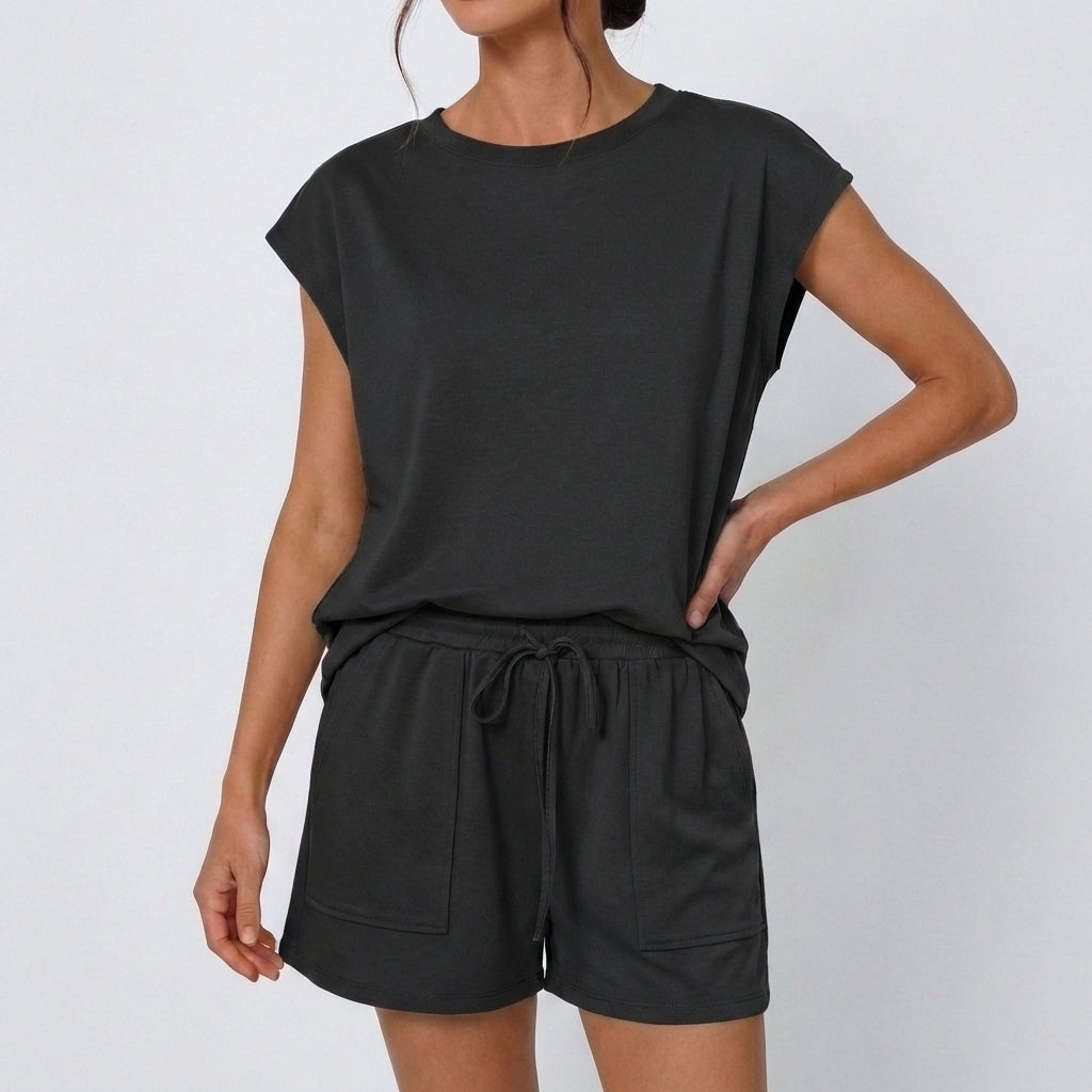 Relaxed Fit Crewneck T-Shirt And Drawstring Waist Shorts Set for Women – Comfortable Casual Style