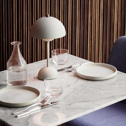 Modern Matte Metal Desk Lamp