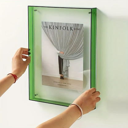 Minimalist Acrylic Photo Frame with Wall-Mountable Design
