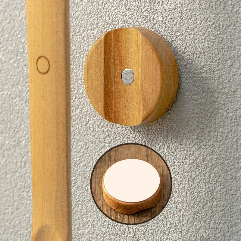 Minimalist Magnetic Wooden Shoehorn