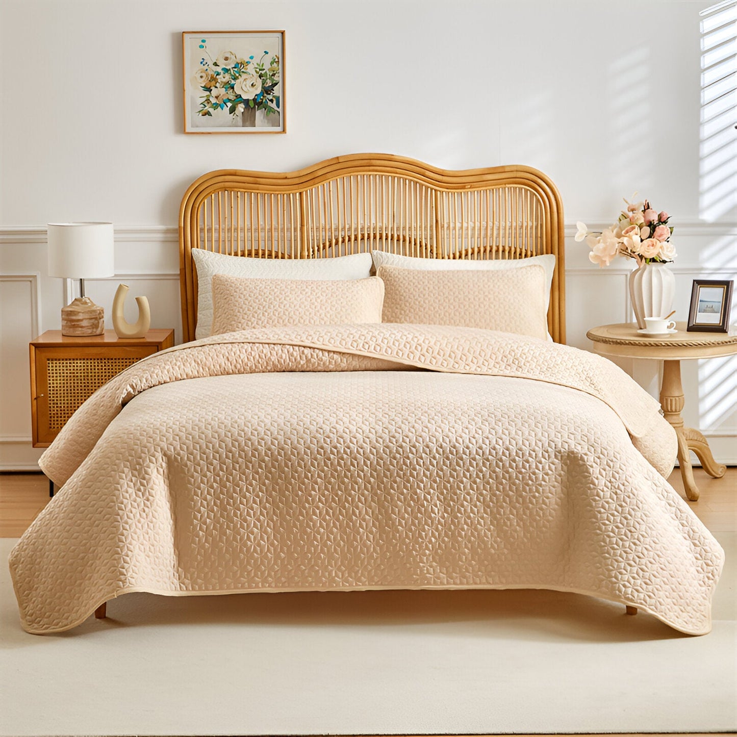 Minimalist Quilted Bedspread Set